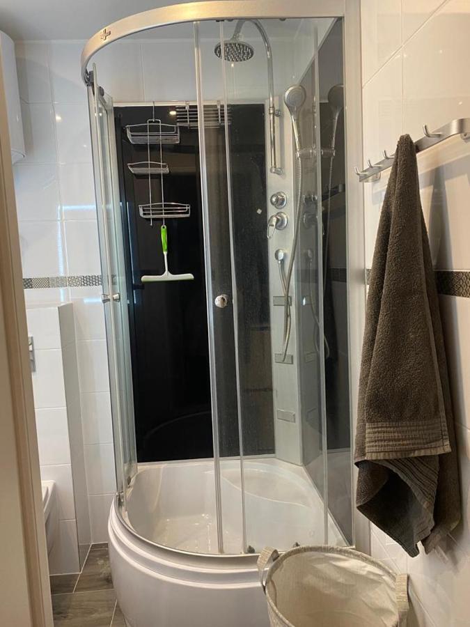 シフィノウイシチェFenix Apartamentアパートメント エクステリア 写真